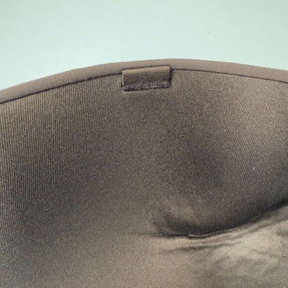 SKIMS Strapless Bra in Dark Brown - Picture 4 of 9